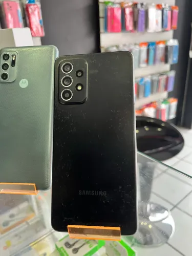 Samsung A52