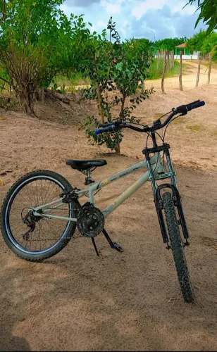 Bicicleta boa aro 24