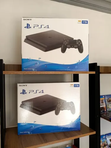Ps4 slim impecável com garantia