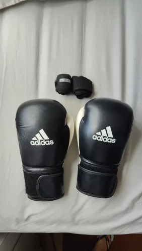Luva de boxe Adidas 12 oz
