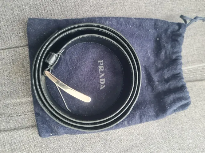 Prada Cinto preto Original 110cm × 3cm Perfeita