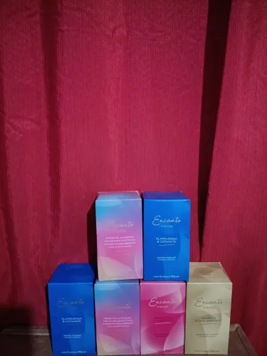 Sabonetes Natura e Avon