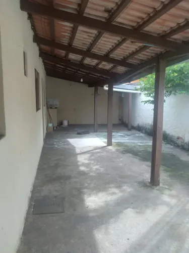 Alugo barracão Urias Magalhães 