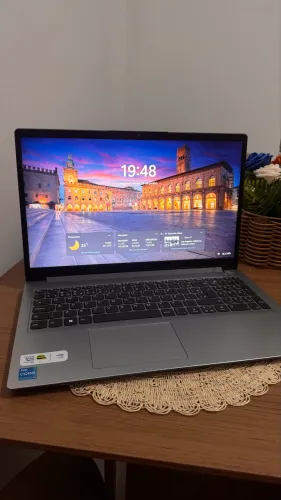 Notebook LENOVO ideaPad1 15IAU7