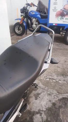 Alcinha de moto, pra vender logo