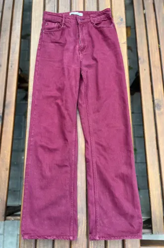 Zara - Calça vinho bordô reta 38