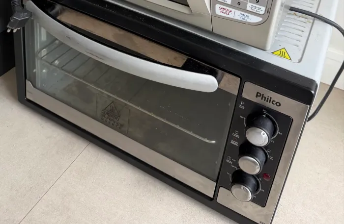 Forno elétrico Philco 46L