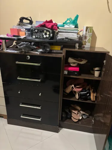 Cômoda 5 gavetas