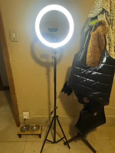 Kit Youtuber Ring Light Iluminador Selfie Estrutura Preto Luz 3 Temperaturas Dreamfull