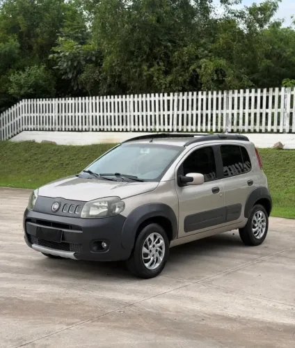 Fiat Uno Mille Celeb. WAY Econ. 1.0 F.flex 2P 2013