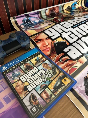 Jogo GTA 5 mais controle ps4 original 300