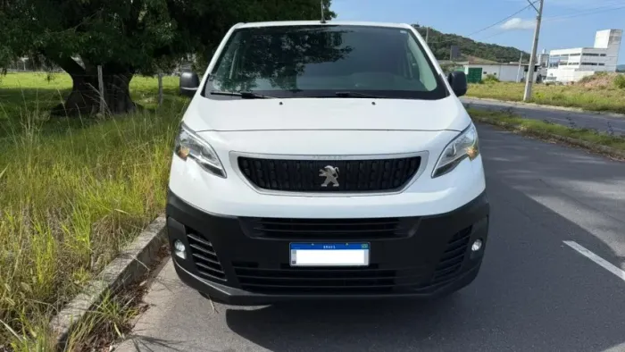 Peugeot Expert Cargo 1.5 Turbo Diesel 2023