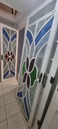 PORTAS VITRAIS