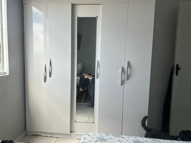 Guarda-roupa