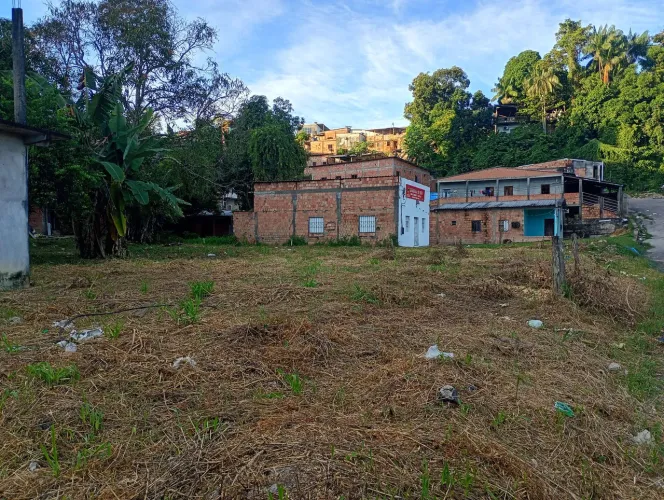Vendo 2 terrenos medindo 8x35