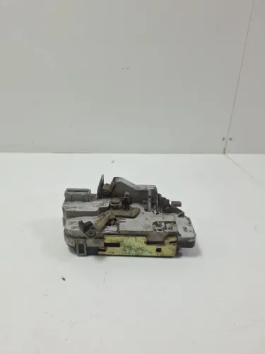 Fechadura Porta Traseira Lado Direita Peugeot 207 2008 2014