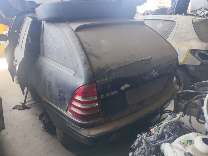 VENDO PEÇAS MERCEDES C230 2.5 V6 2007
