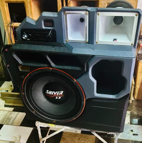 Som automotivo Recebo IPhone