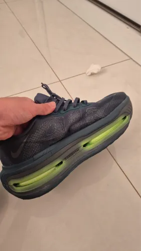 Tênis Nike Vomero  Premium Azul - Cor Exclusiva 
