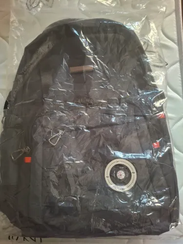 Oportunidade! Vendo mochila nova, lacrada.