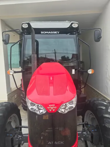 Trator Massey ferguson 4707