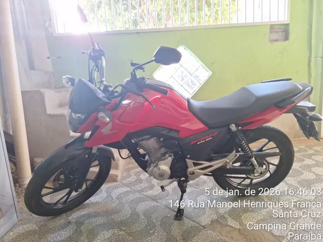 Honda 160 vermelha ano 2024 modelo 2025