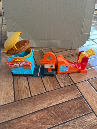 Pista hot wheels