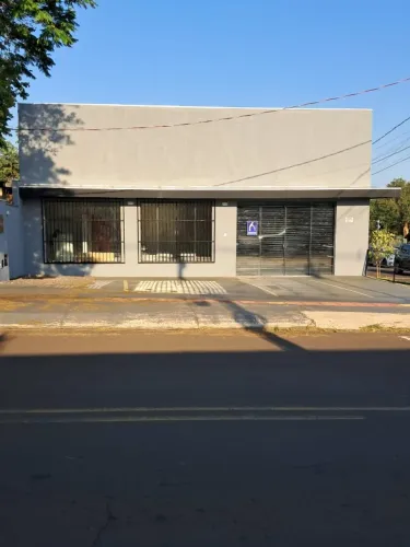 Salão comercial na Spipe Calarge esquina com Av. Fábio Zahran