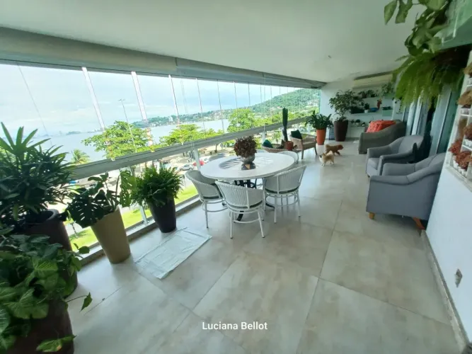 Lindo Apartamento Semi Mobiliado de 04 quartos, oportunidade única.