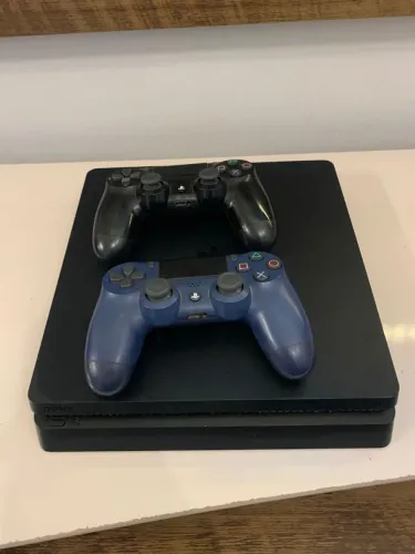 PlayStation 4 + Controle | Conservado e Funcionando 100%