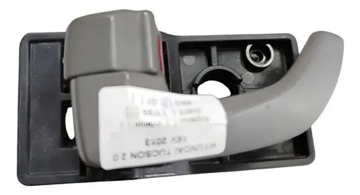 Maçaneta Interna Porta Traseira Esquerda Hyundai Tucson 2013 Traseira