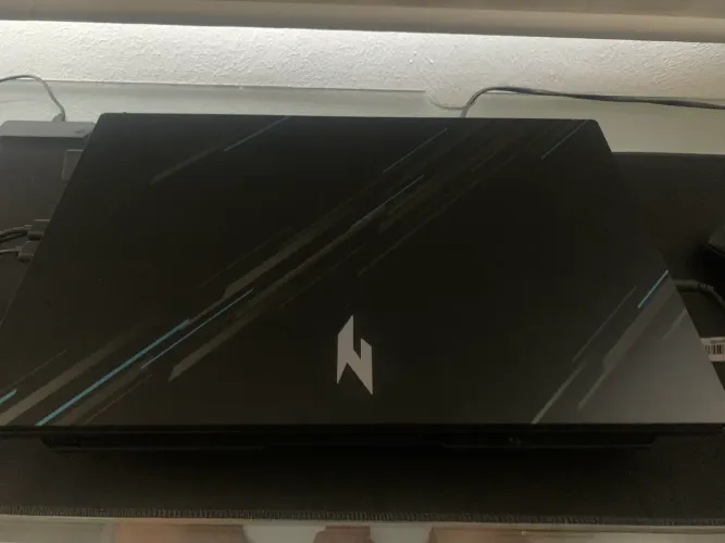 Acer Nitro v15 4050