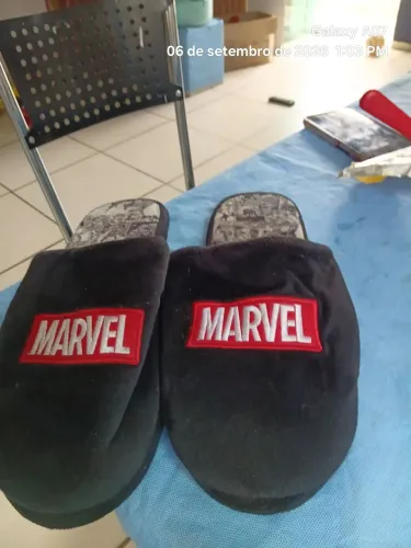 Pantufa Marvel masculina 42/43