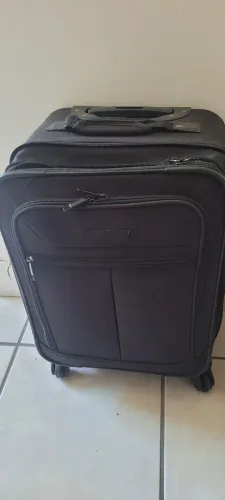 Mala de mão (44L aproximadamente)