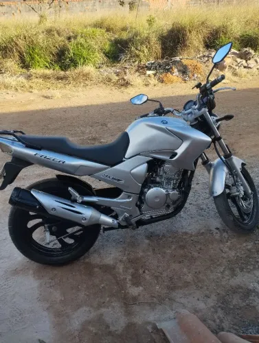 Fazer 250 ano 2010 top