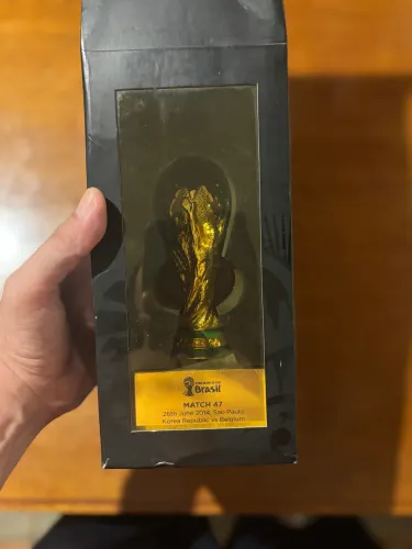 Trofeu Fifa World Cup Brasil 2014 korea x Bélgica Na caixa Taça Copa do Mundo no Brasil