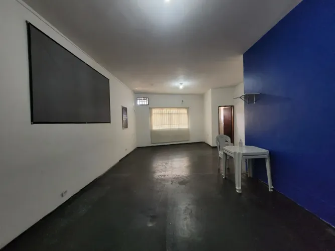 EXCELENTE SALA COMERCIAL SOBRE LOJA (AV. RAGUEB CHOHFI).
