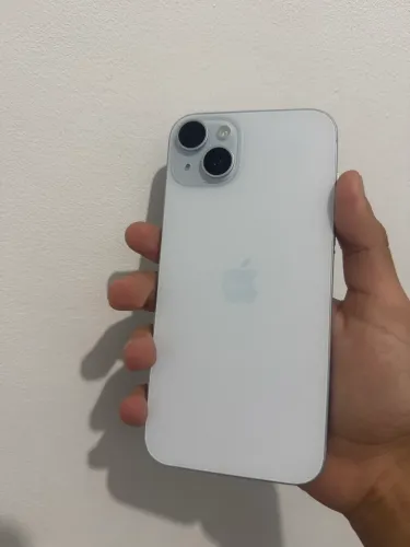 iPhone 15 Plus