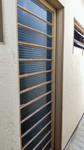  3 cômodos com Garagem na Vila Virgínia 