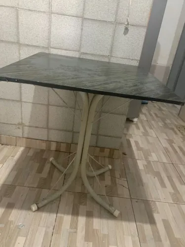 Mesa de marmore