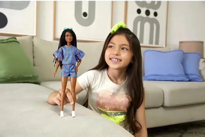 Boneca Barbie negra fashionista 172 - Mattel
