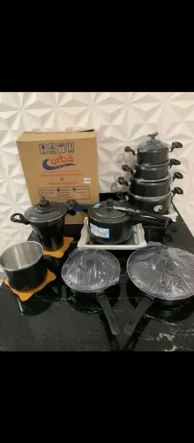 Kit de panelas completo 260 reais