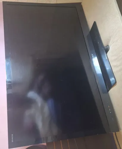 Tv sony 40 polegadas com controle vendo ou troco Aceito cartão