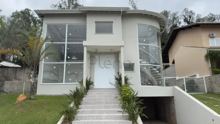 Casa à Venda no Condomínio Jardim Europa em Vinhedo, no bairro Jardim Europa.