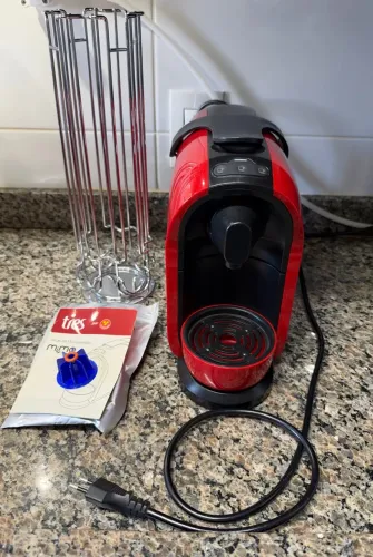 Cafeteira Três Corações Mimo Vermelha - Acompanha Suporte P/ Cápsulas