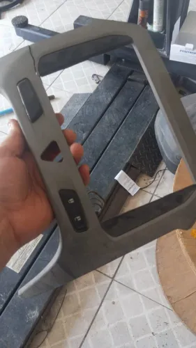 BOTÃO TRAVA E DESTRAVA COBALT CHEVROLET