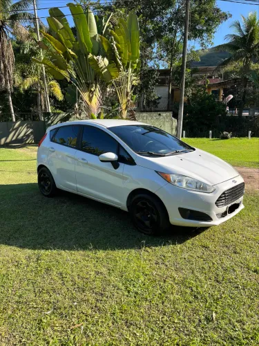 Ford Fiesta SE 1.6 16V Flex 5P 2012