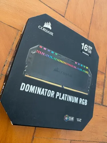 Memória RAM DDR4 Corsair dominator platinum rgb 16gb (2x8gb) 3000mhz