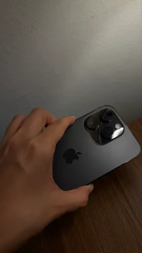Iphone 14 pro 128GB- 81% saúde da bateria