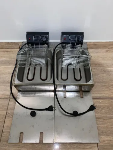 Fritadeira Elétrica Industrial 12 Litros 2 Cubas Inox + 2 CONSERVADORES DE FRITURAS